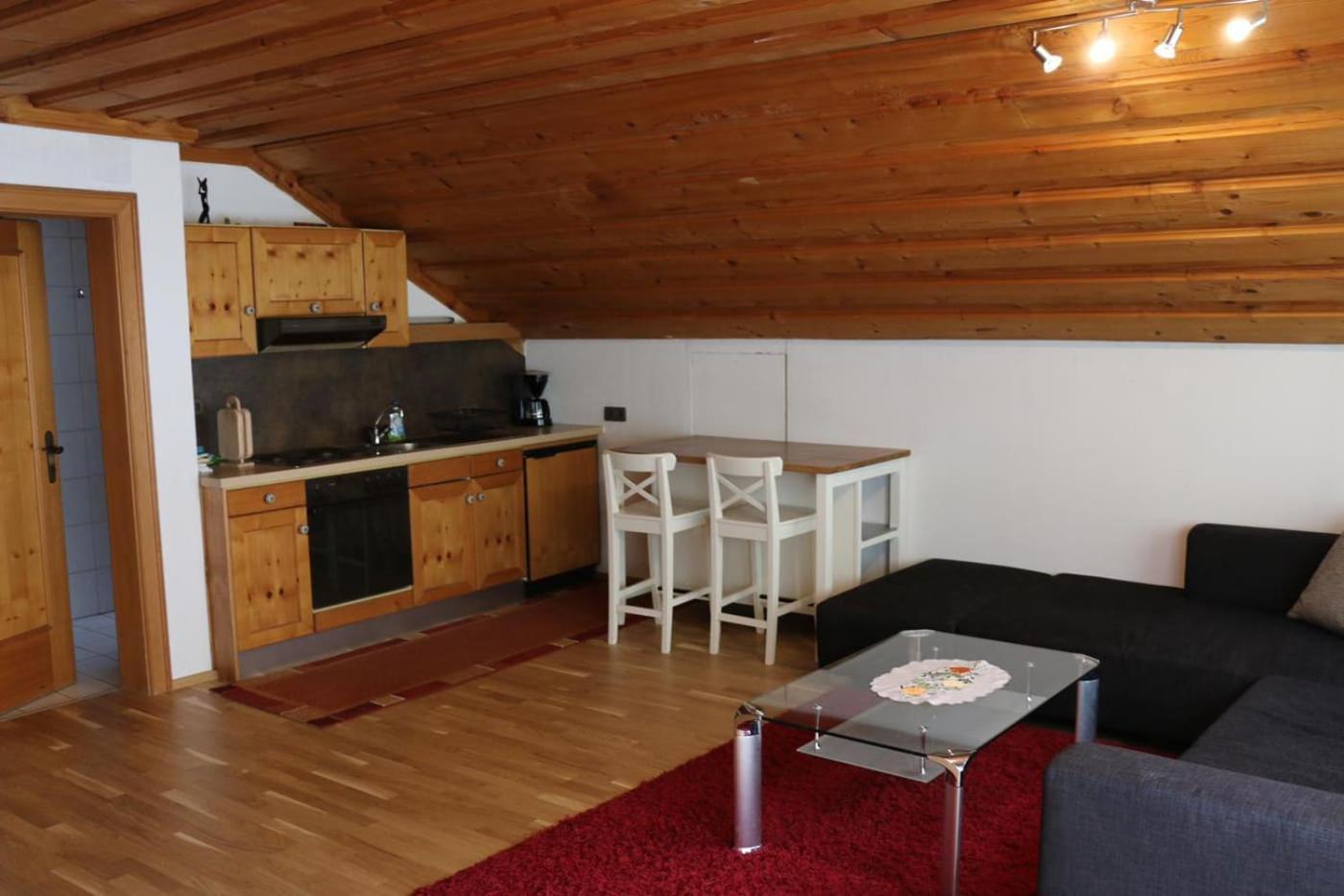 Hotel Zur Post Döbriach