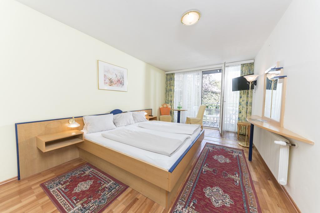 Zur Post Hotel Dobriach